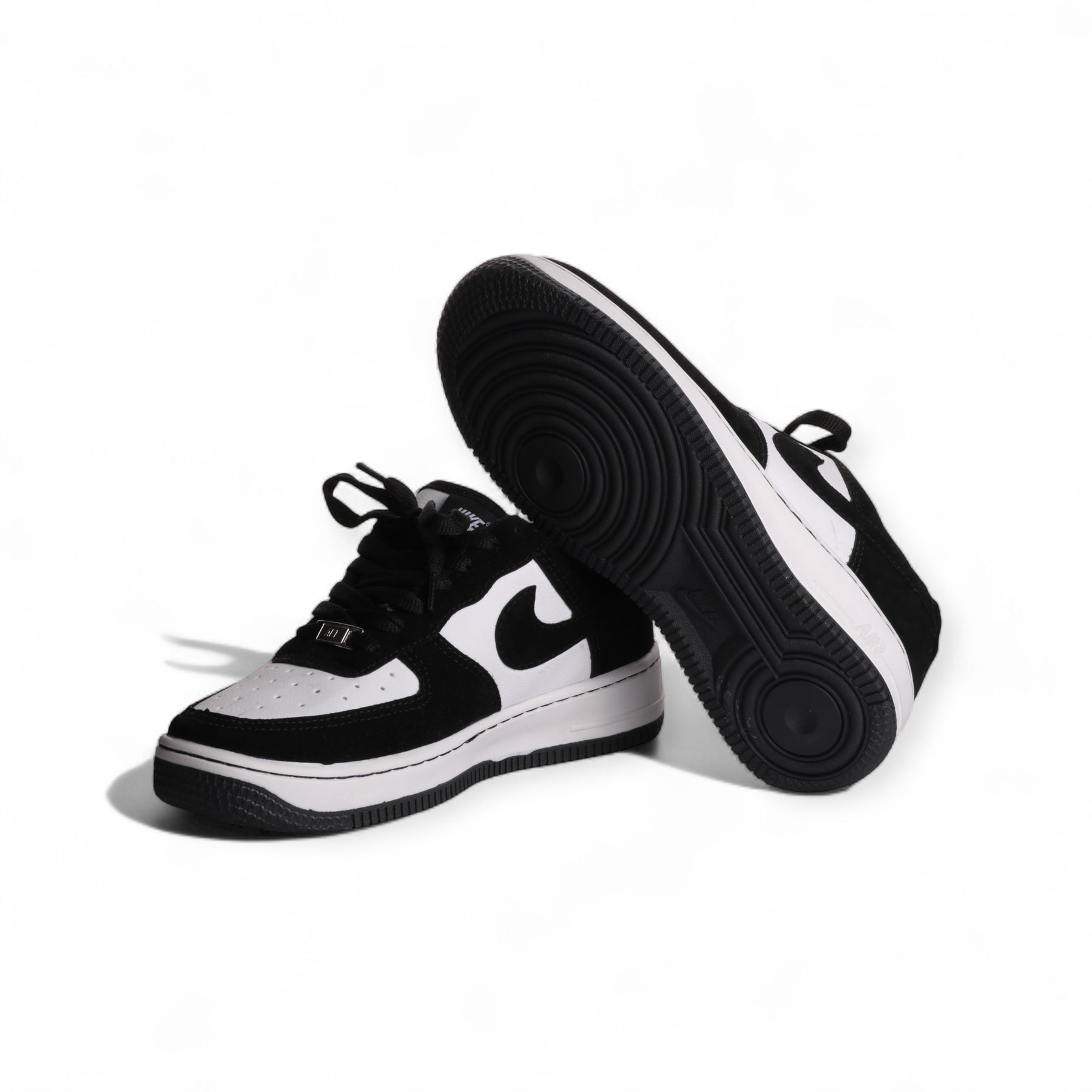 Nike Air Force Preto Camurça